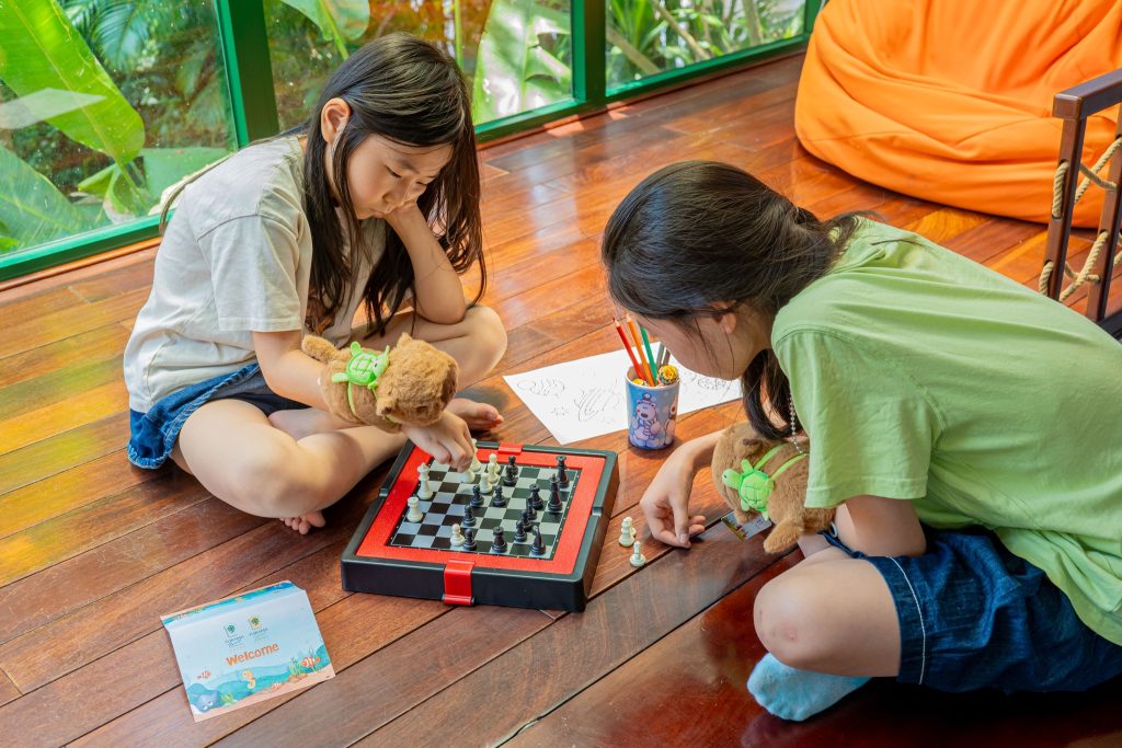 WHERE TO TAKE YOUR KIDS THIS SUMMER? 5 MUST-VISIT PLACES IN DA NANG