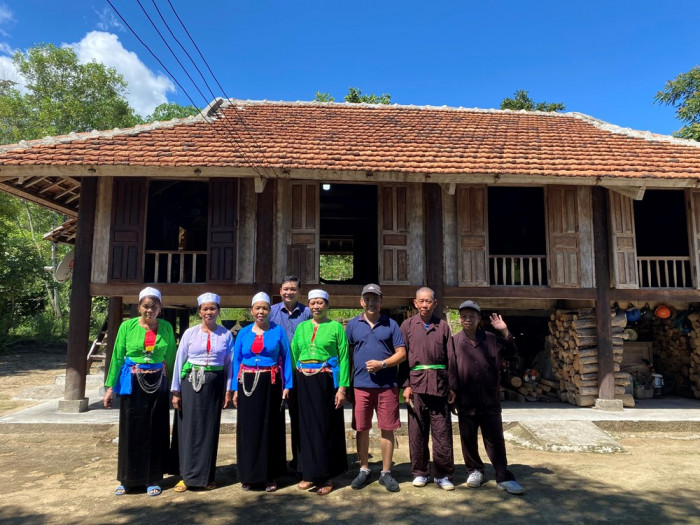 PROMOTING TOURISM IN ASSOCIATION WITH THE PRESERVATION OF MUONG CULTURE IN BAC TRA MY, QUANG NAM