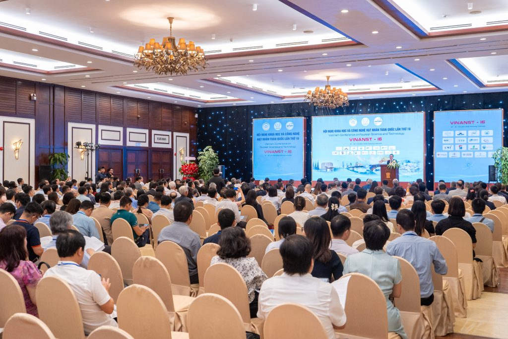 VINANST 16 SCIENTIFIC CONFERENCE OFFICIALLY OPENS IN DA NANG CITY