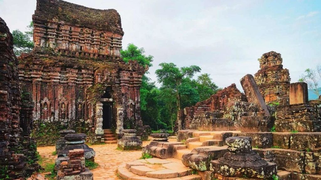 My Son Sanctuary Tour – Explore the Sacred Champa Heritage Amid Mystical Mountain Landscapes