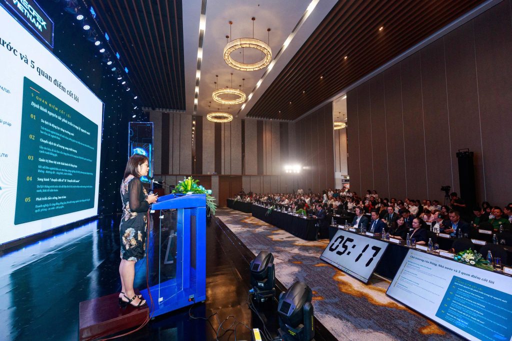 VIETNAM TOURISM FACING A NEW THRESHOLD: NOT JUST NEEDING MORE VISITORS, BUT NEEDING TO CREATE MORE VALUE