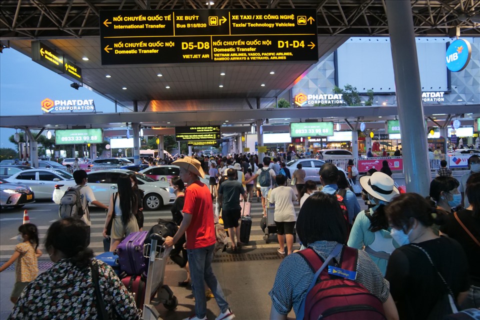 Vietnam’s Tourism in the First 7 Months of 2026: Positive Momentum, but Scaling 25 Million Visitors Remains a Challenge