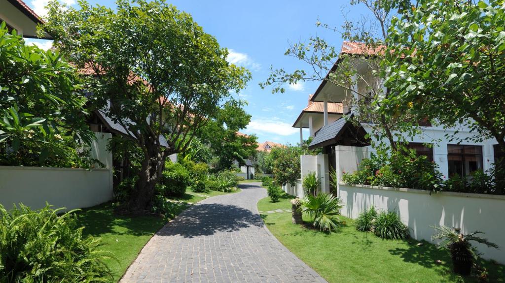 Villa Nghỉ Dưỡng Đà Nẵng – So Sánh Các Hạng Villa Tại Furama Villas Đà Nẵng